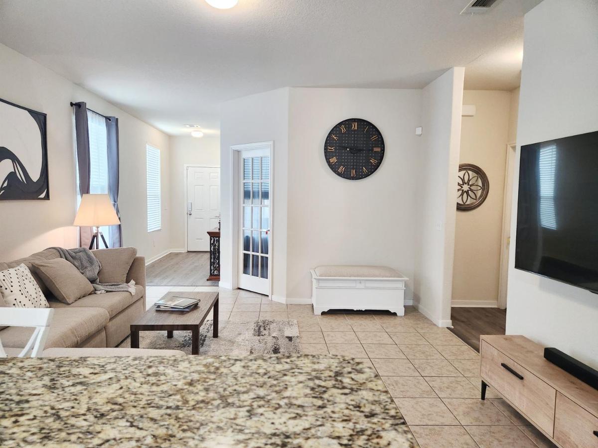 4 Bedroom Home Near Downtown Med Center Nrg Stadium Pearland Skyview Long By Ion Rentals Houston Exterior foto
